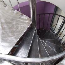 Création d'un escalier métallique helicoïdal